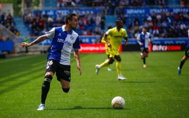 Gonzalo Escalante, durante el último partido entre el Alavés y el Villarreal en Mendizorroza.
