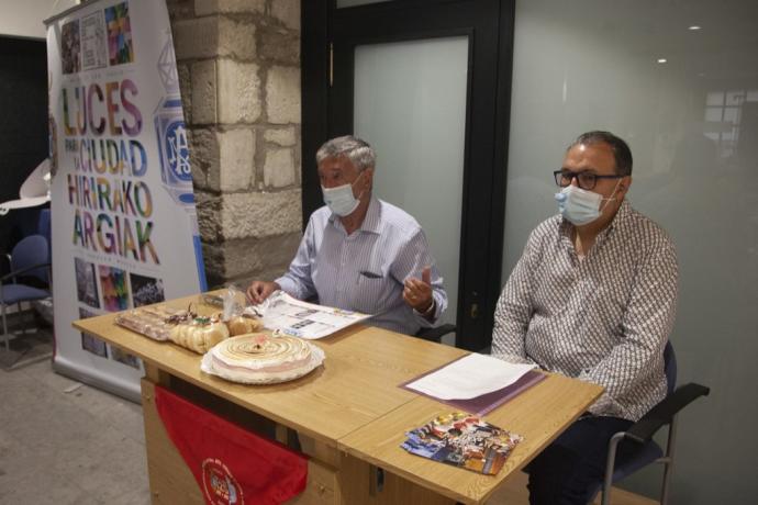 Presentación de la programación de la Cofradía de la Virgen Blanca y de los postres festivos.