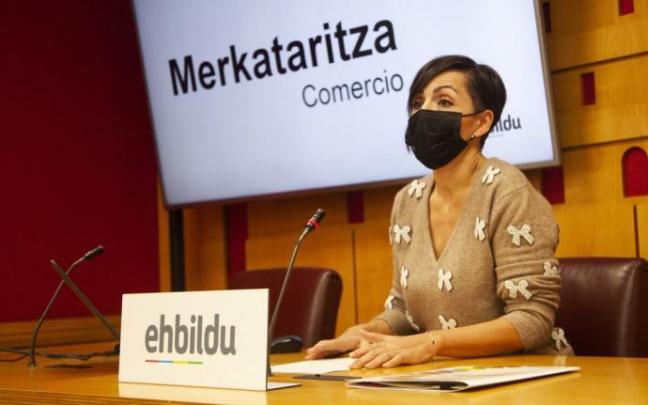 Rueda de prensa de EH Bildu para presentar una propuesta sobre comercio Rueda de prensa de EH Bildu para presentar una propuesta sobre comercio