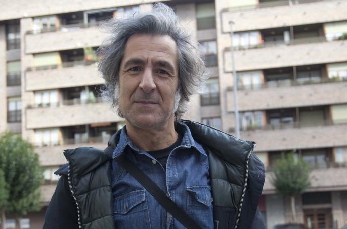 Txabi Arnal, profesor de la UPV/EHU y escritor, participará en una charla que se celebrará el próximo día 16 para debatir sobre la muerte y el duelo en los niños