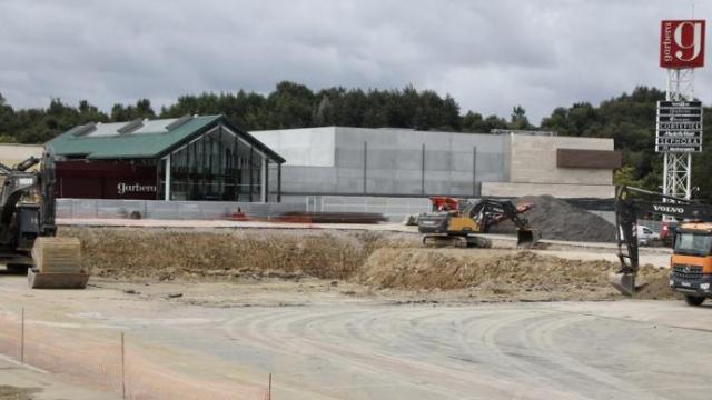 Obras en Garbera, donde se celebrará un proceso de selección de personal para cubrir 200 puestos de trabajo