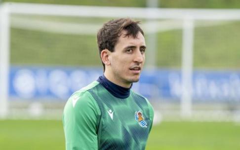 Mikel Oyarzabal, durante un entrenamiento en Zubieta.
