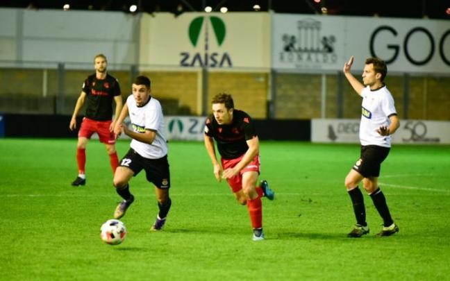 Partido de futbol de Segunda B entre Real Unión y Real Sociedad B en el Stadium Gal de Irun .