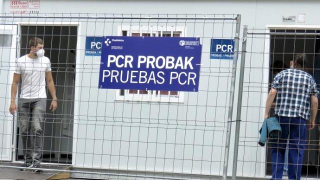 Osakidetza ha cambiado el protocolo de rastreo para intentar frenar antes la transmisión del virus en Euskadi