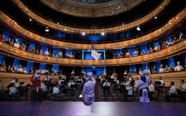 Grabación de la Tamborrada de 2021 que fue emitida por televisión al no poderla celebrar en la calles Grabación de la Tamborrada de 2021 que fue emitida por televisión al no poderla celebrar en la calles