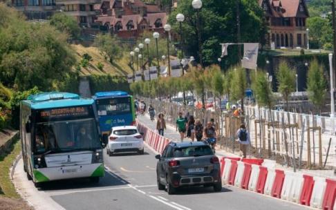 El paseo de La Concha, con dos carriles de circulación. El paseo de La Concha, con dos carriles de circulación.