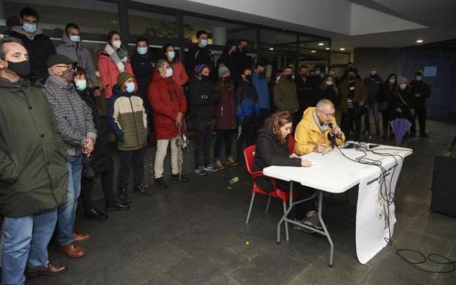 Miembros del colectivo Bizi Zizur, que ha sido presentado públicamente. Miembros del colectivo Bizi Zizur, que ha sido presentado públicamente.