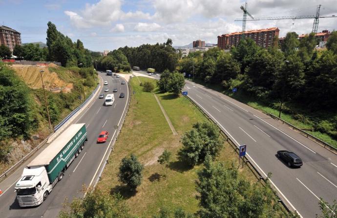 Variante de Donostia a su paso por Intxaurrondo