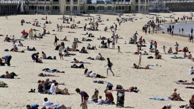 La playa de La Concha, el pasado mes de abril en un día de viento Sur.