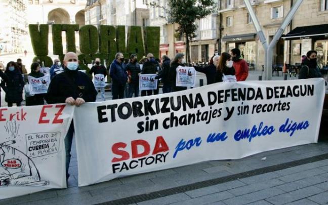 Concentración de trabajadores de SDA Factory el pasado noviembre.