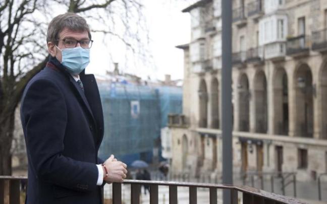 El alcalde de Vitoria, Gorka Urtaran.