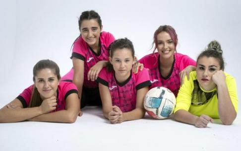 Imagen promocional con las protagonistas de 'Irabazi Arte!'.