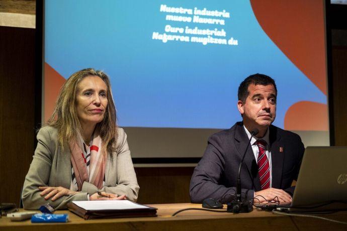 Izaskun Goñi y Mikel Irujo, durante la jornada en la mañana de este viernes en el Condestable.