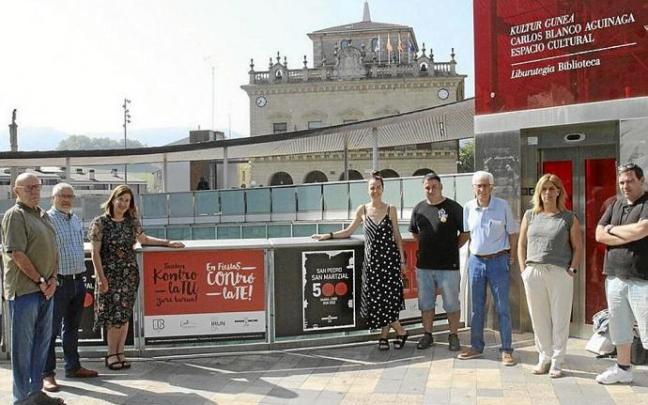 Representantes municipales, vecinales y de la hostelería de Irun. Foto: N.G.