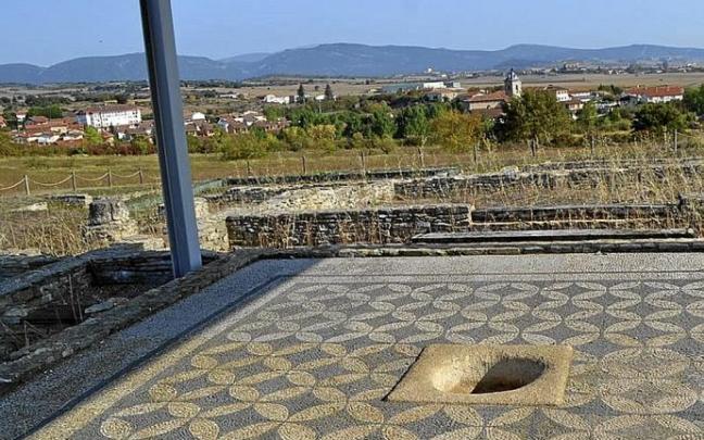 Patio y aljibe de una domus de Iruña-Veleia.