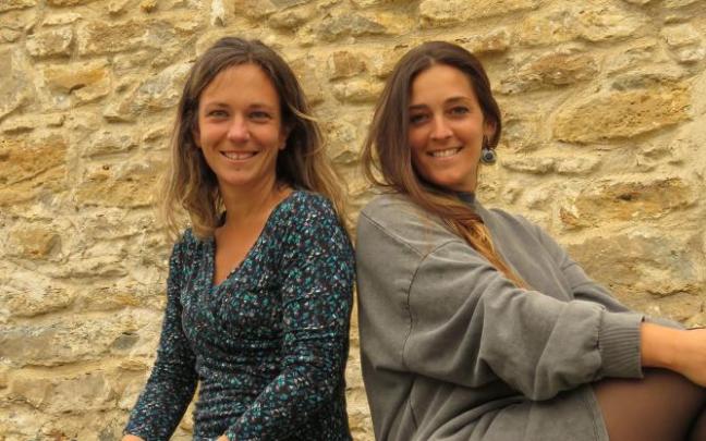 Itziar Amestoy y Nora Ziarsolo. Itziar Amestoy y Nora Ziarsolo.