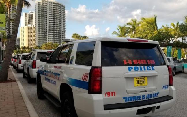 Imagen de archivo de un coche de la policía en Florida.