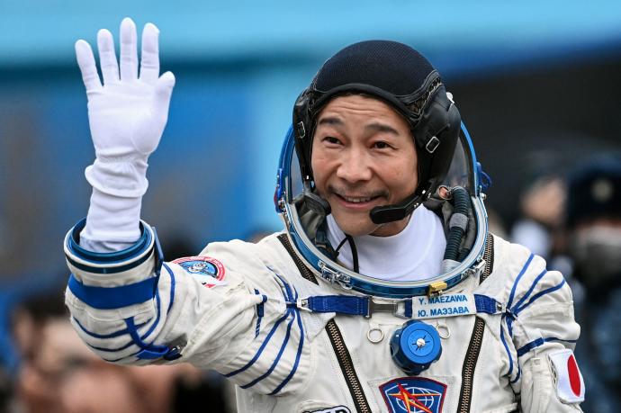 Yusaku Maezawa, antes de subir a la Soyuz MS-20.