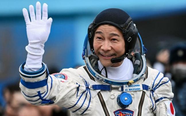 Yusaku Maezawa, antes de subir a la Soyuz MS-20.