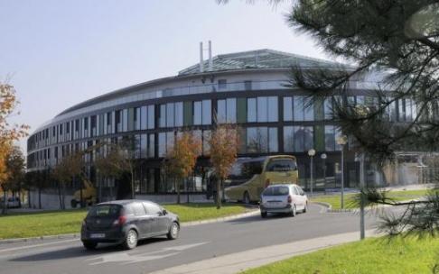 Exterior del hotel Jardines de Uleta