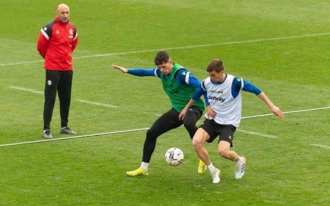 El Alavés confirma las lesiones de Pere Pons y Javi López