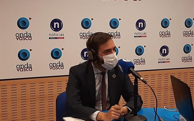 El consejero de Turismo, Comercio y Consumo, Javier Hurtado, en Onda Vasca-Grupo Noticias El consejero de Turismo, Comercio y Consumo, Javier Hurtado, en Onda Vasca-Grupo Noticias