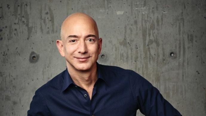 Jeff Bezos, el hombre más rico del mundo.