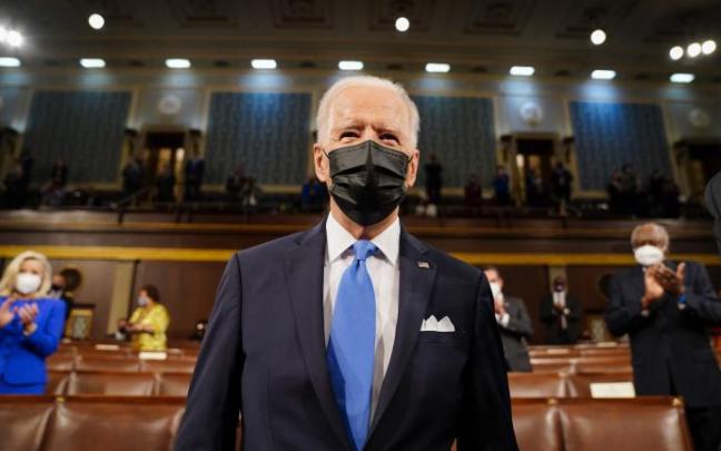 Joe Biden antes de iniciar su discurso en el Congreso