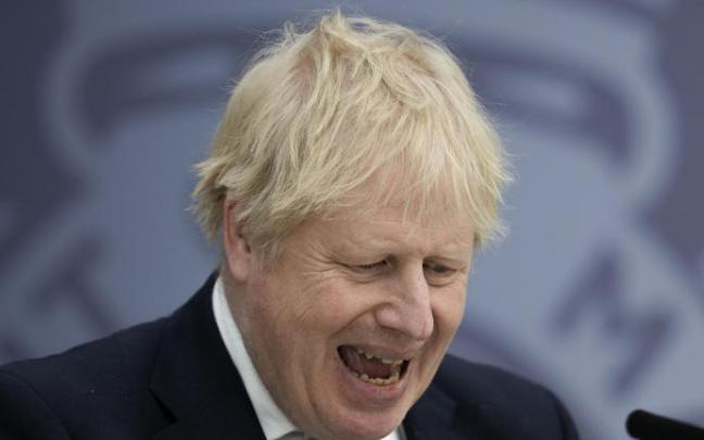 La prensa británica afirma que la Johnson tiene revisto pedir perdón a la ciudadanía por el escándalo de las fiestas en Downing Street La prensa británica afirma que la Johnson tiene revisto pedir perdón a la ciudadanía por el escándalo de las fiestas en Downing Street