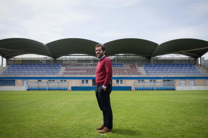 Jon Larrea: "No sé si genera vértigo convertirse en sociedad anónima, pero sí responsabilidad"