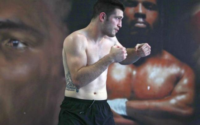 Jon Míguez entrena en Mampo Gym.