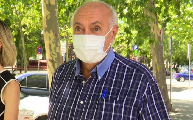 José Luis Moreno saliendo de los juzgados acompañado de su abogada el 4 de agosto de 2021 en Madrid.