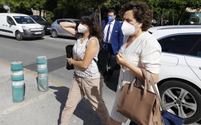 Juana Rivas, acudiendo al centro de inserción social