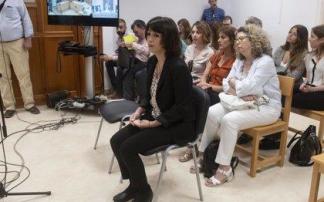 Juana Rivas, en la sala del juzgado de Granada