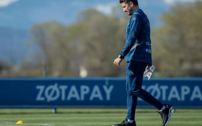 Julio Velázquez, en su primer entrenamiento este martes por la tarde en Ibai