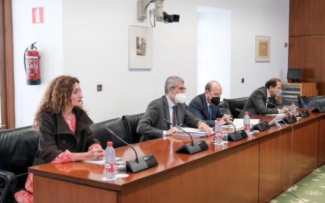 La Junta Electoral ha rechazado la inclusión de Podemos en la confluencia andaluza de izquierdas. La Junta Electoral ha rechazado la inclusión de Podemos en la confluencia andaluza de izquierdas.