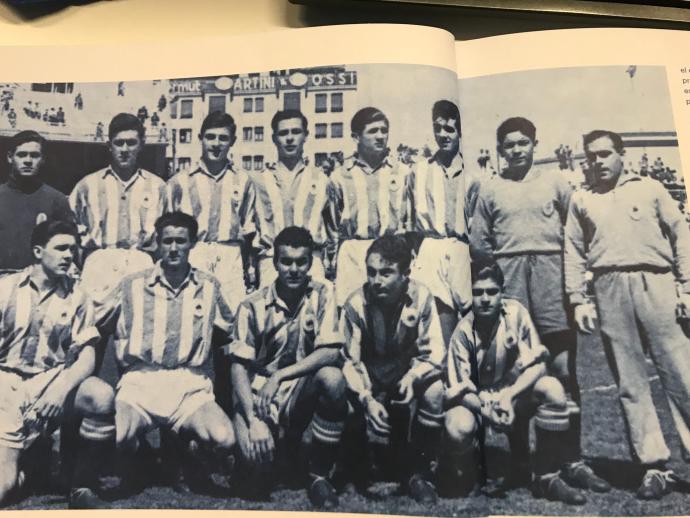 Integrantes del primer equipo juvenil de la Real Sociedad de la temporada 1951-52