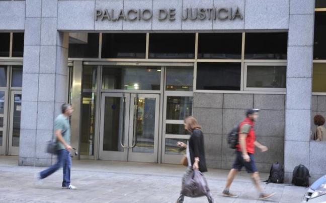 El CGPJ recomienda seguir usando la mascarilla en los juzgados. El CGPJ recomienda seguir usando la mascarilla en los juzgados.