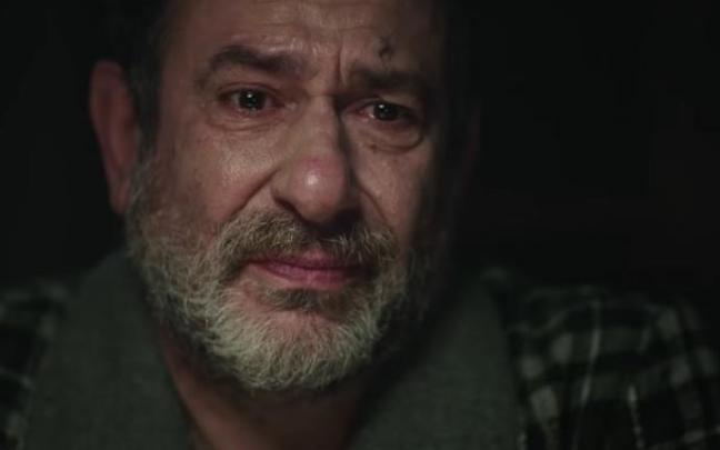 Karra Elejalde, emocionado a mitad del anuncio. Karra Elejalde, emocionado a mitad del anuncio.