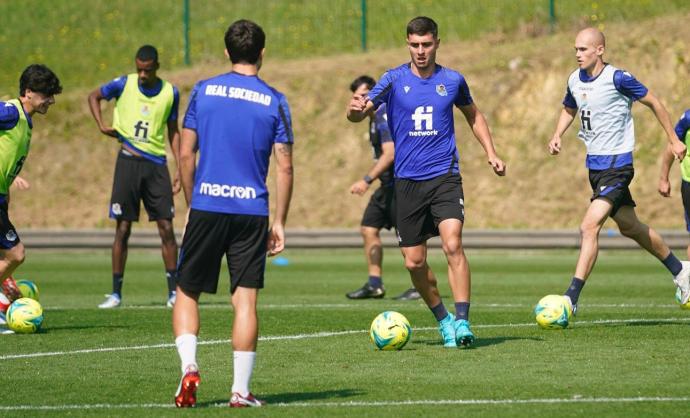 Karrikaburu, en una acción del entrenamiento que ha tenido lugar hoy en Zubieta.