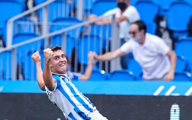 Loinaz considera que Karrikaburu (en la imagen) se mueve "muy bien en el área" Loinaz considera que Karrikaburu (en la imagen) se mueve "muy bien en el área"