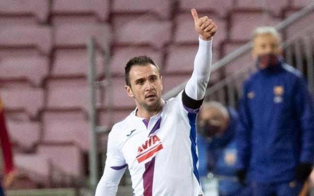 Kike García, en un partido en el Camp Nou.