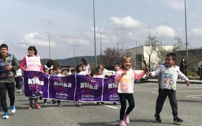 Carrera a favor del euskera la semana pasada en Sarriguren. Carrera a favor del euskera la semana pasada en Sarriguren.