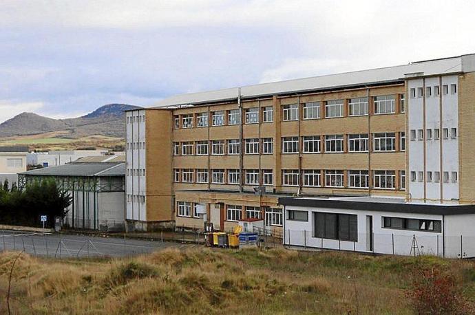 Colegio Miguel de Barandiaran en Nanclares.