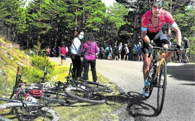 Mikel Landa, en la pasada edición de la Vuelta a Burgos, carrera que conquistó. Foto: Efe Mikel Landa, en la pasada edición de la Vuelta a Burgos, carrera que conquistó. Foto: Efe