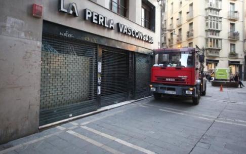 El antiguo local de La Perla Vascongada, en obras en su interior, donde se va a instalar el grupo Pavana.