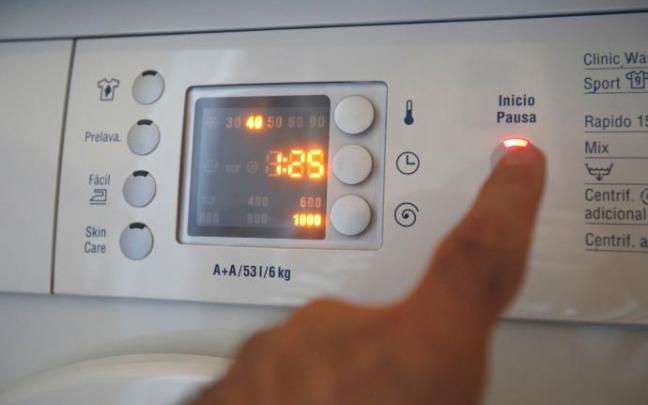 El precio máximo este lunes se registrará entre las 21:00 y las 22:00 horas, y el mínimo entre las 14:00 y las 15:00