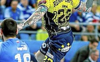 Léo, con el Bidasoa. Foto: N.G.