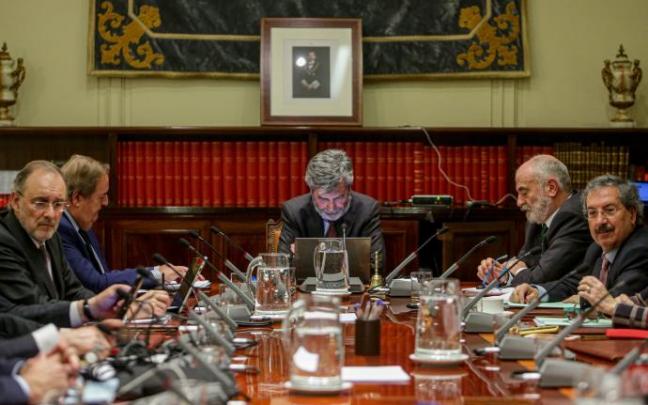Lesmes preside un pleno del CGPJ. Lesmes preside un pleno del CGPJ.