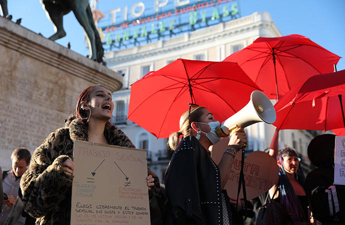 Varias trabajadoras sexuales durante una protesta contra la legislación en la prostitución.